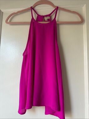 Lily White XS Flowy Fuchsia Tank